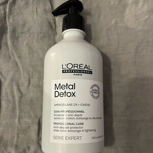 L’Oréal Professionnel Metal Detox
